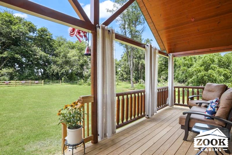 Log Home in Phillipsburg NJ with porch