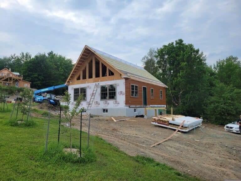Tarn Modern Cabin in Johnson VT 1