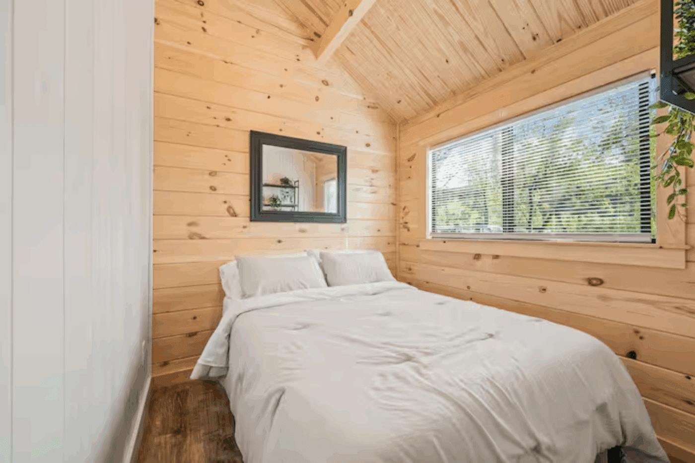 secondary bedroom of Pinecrest park model tiny home in Branson missouri