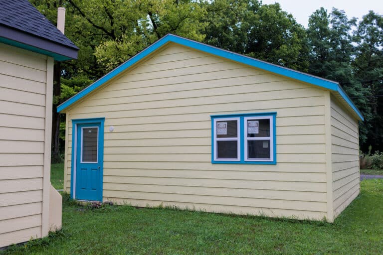 Tarn Modern Cabin in Ithaca NY 3
