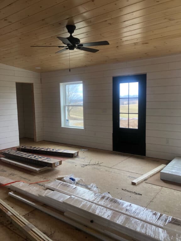 Homestead Modern Cabin in Ligonier PA 14