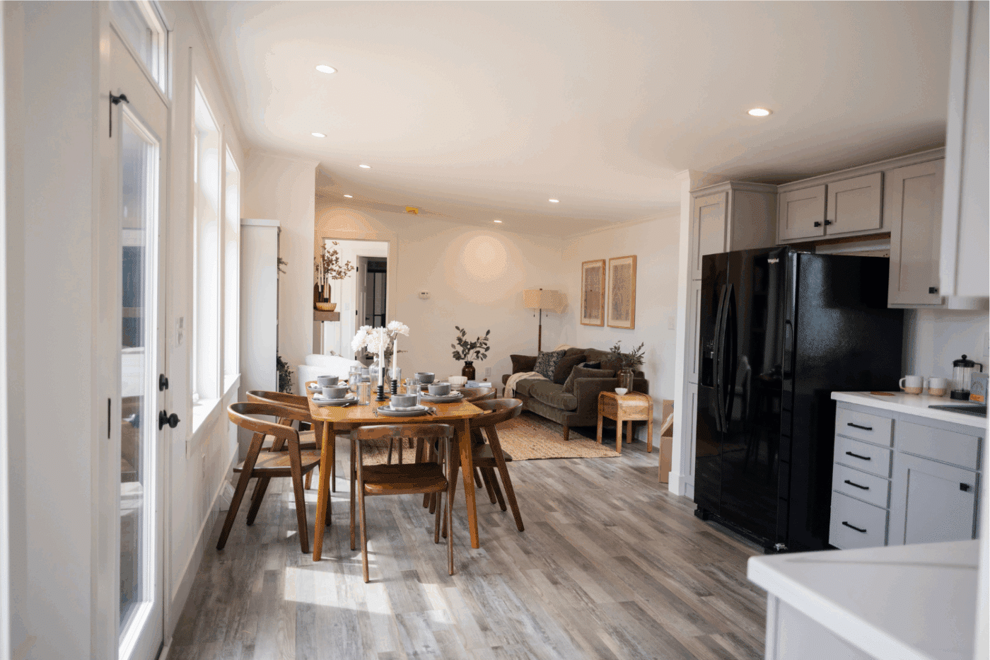 Sonoma HUD Living Dining Kitchen