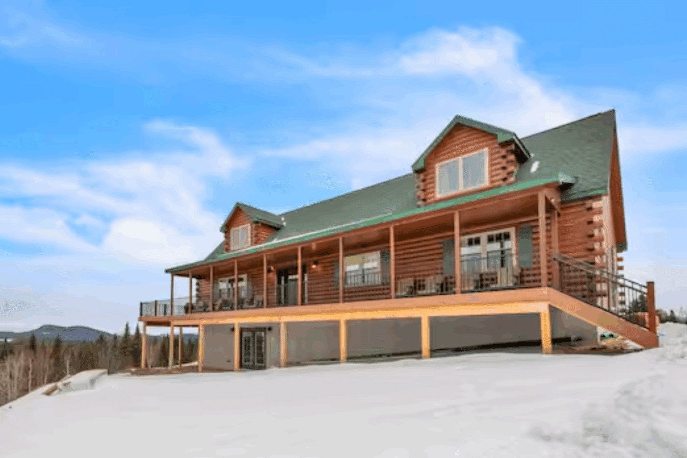 covered front porch of Mountaineer Deluxe in Sarnac Lake New York