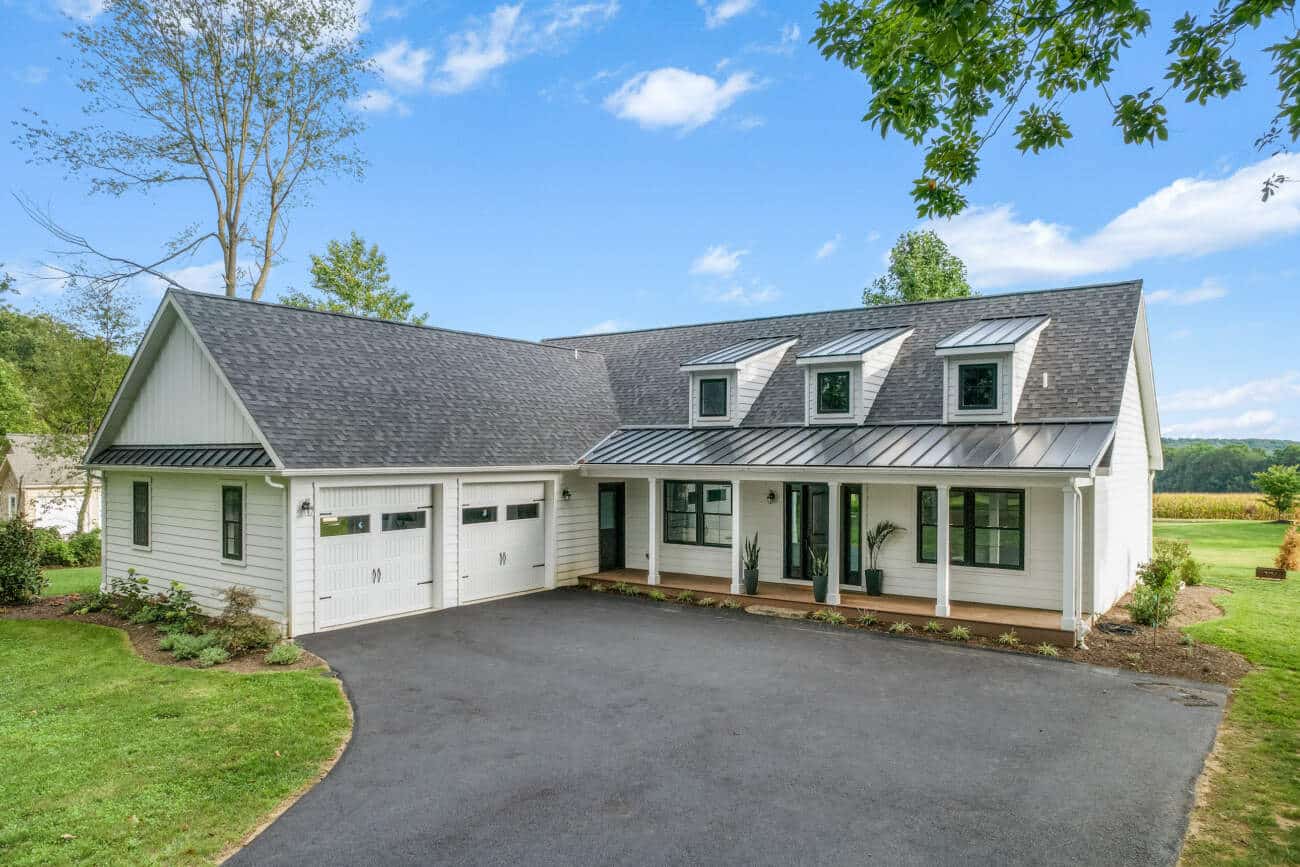 homestead farm house modern cabin interior