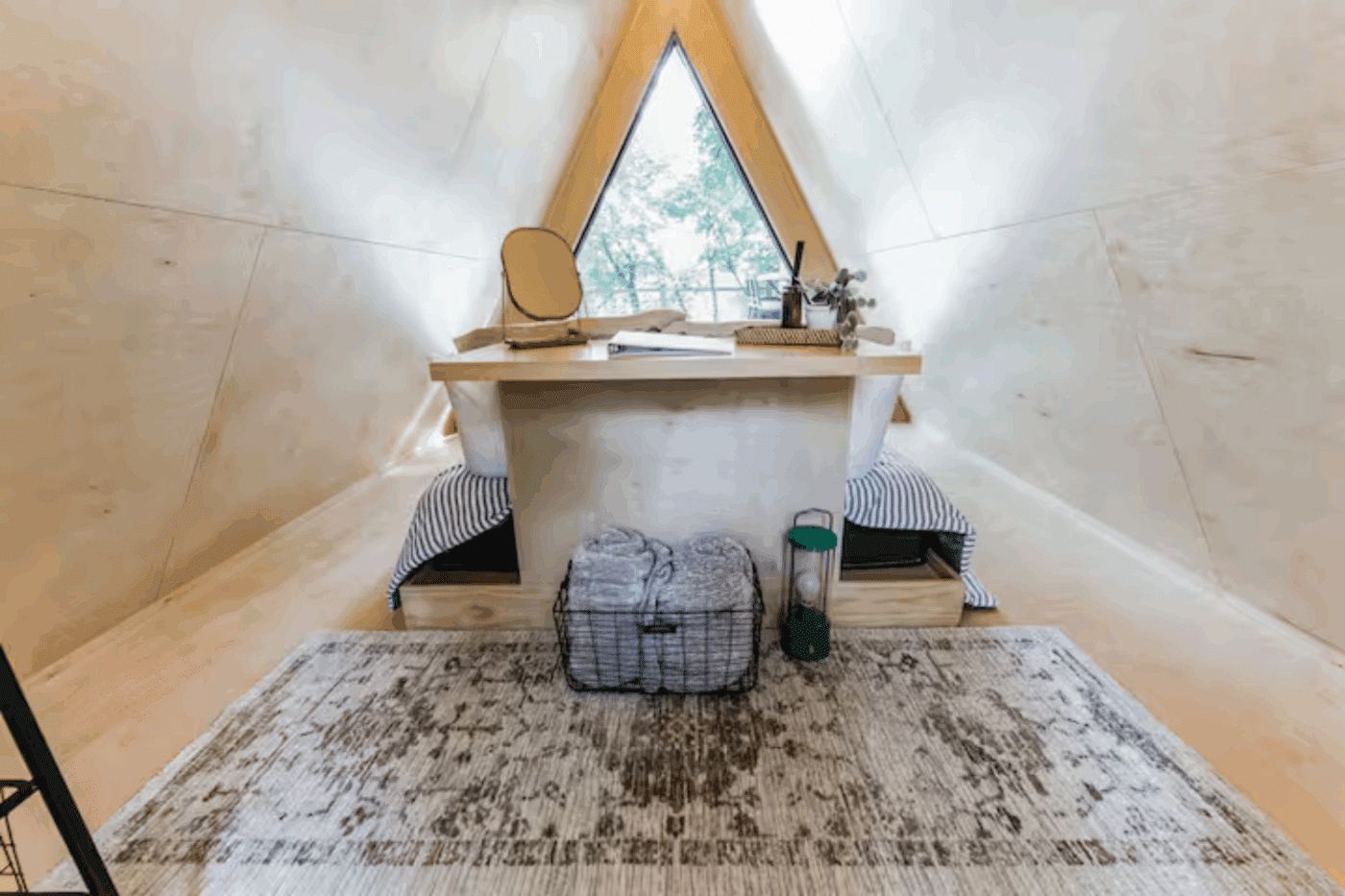 table and working area of vista glamping pod in Christiana Pa
