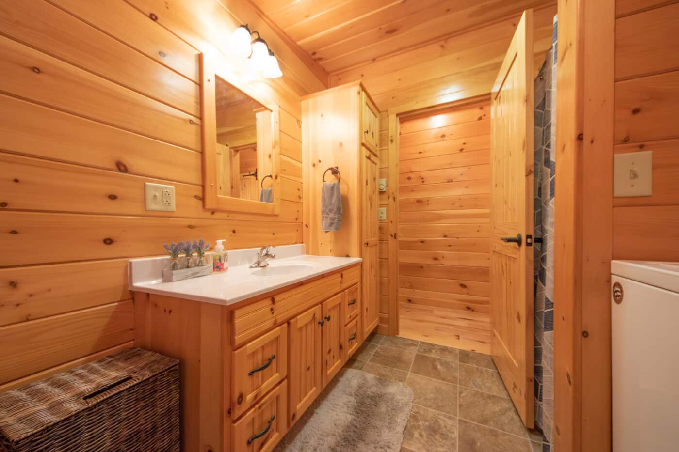 musketeer cabin jefferson nh 26