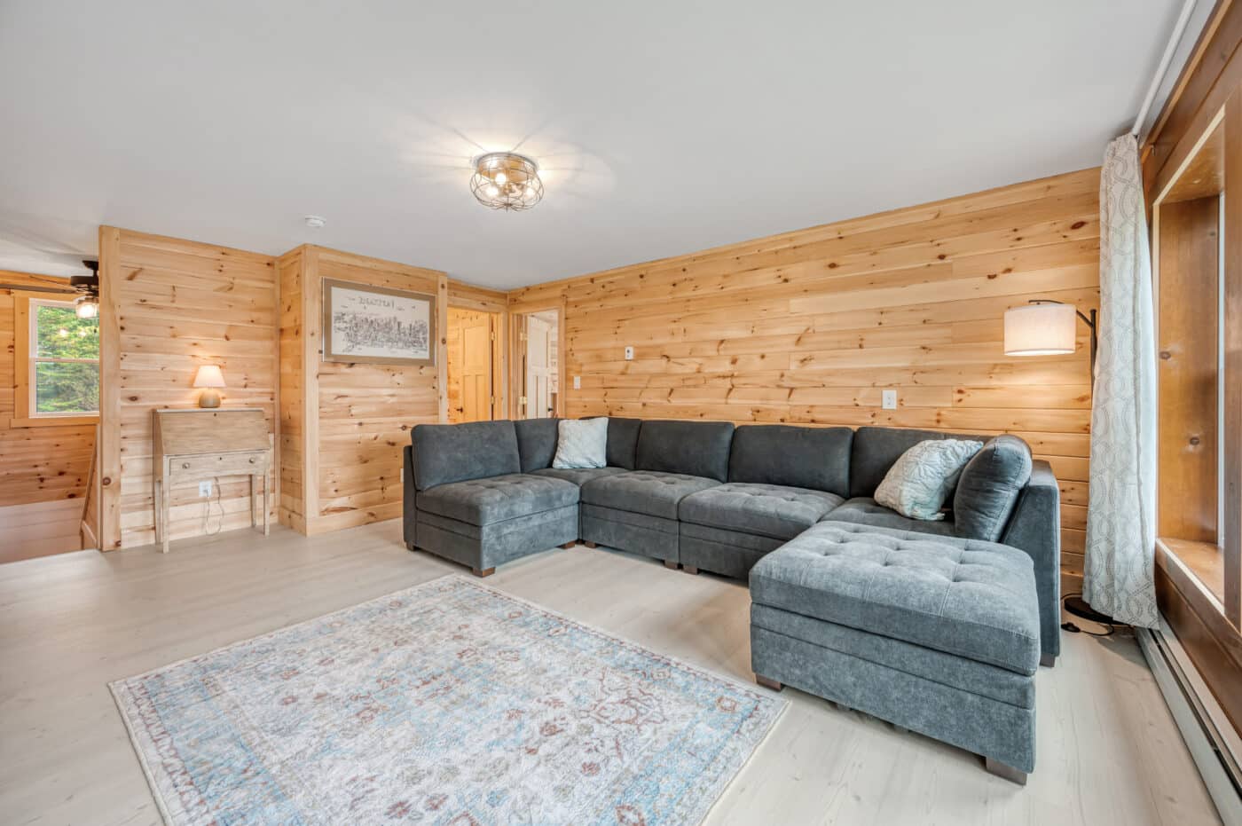 28x40 Avon in Whitefield NH rec room