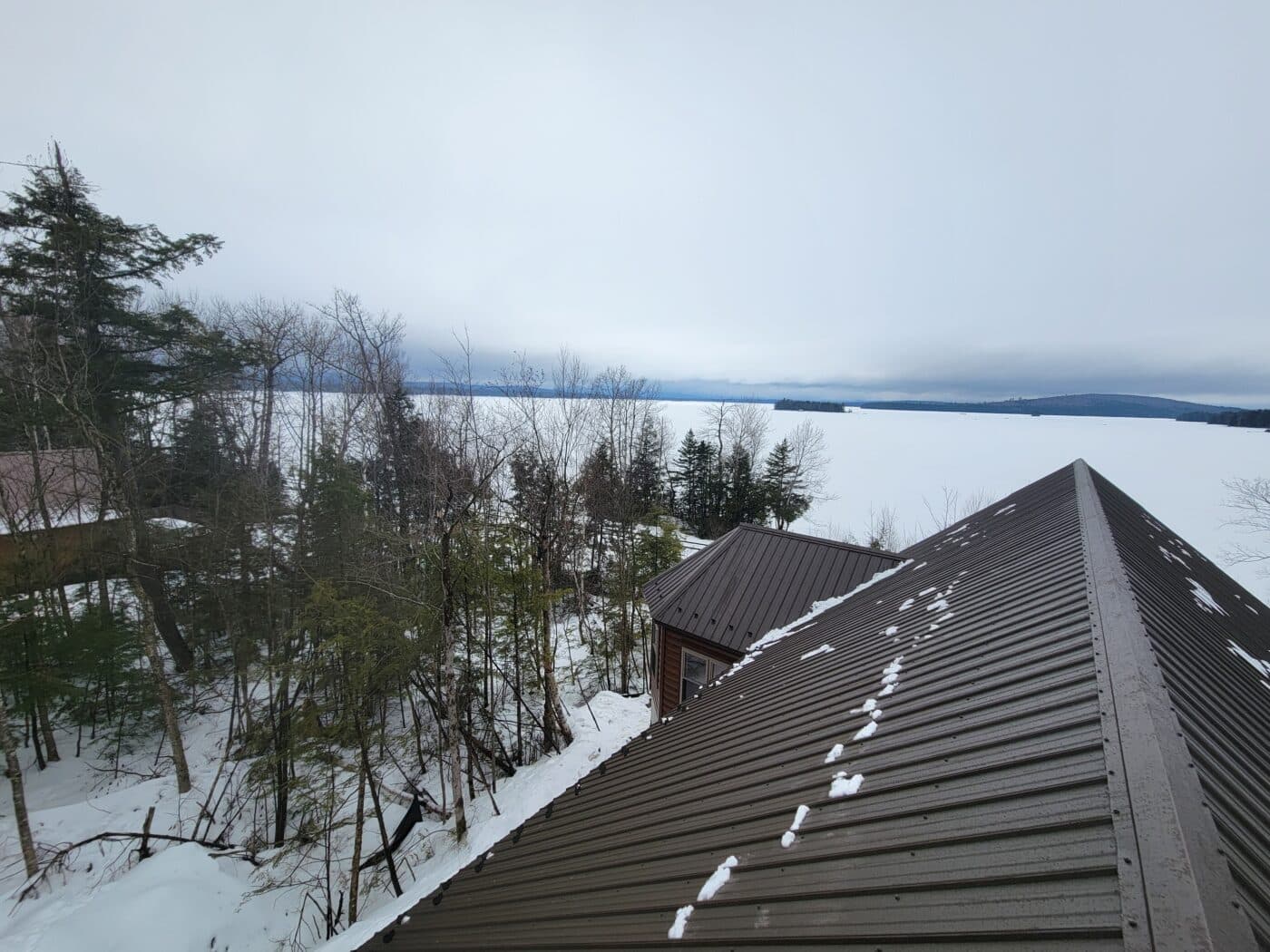 30′ x 52′ Chalet in Millinocket ME exterior