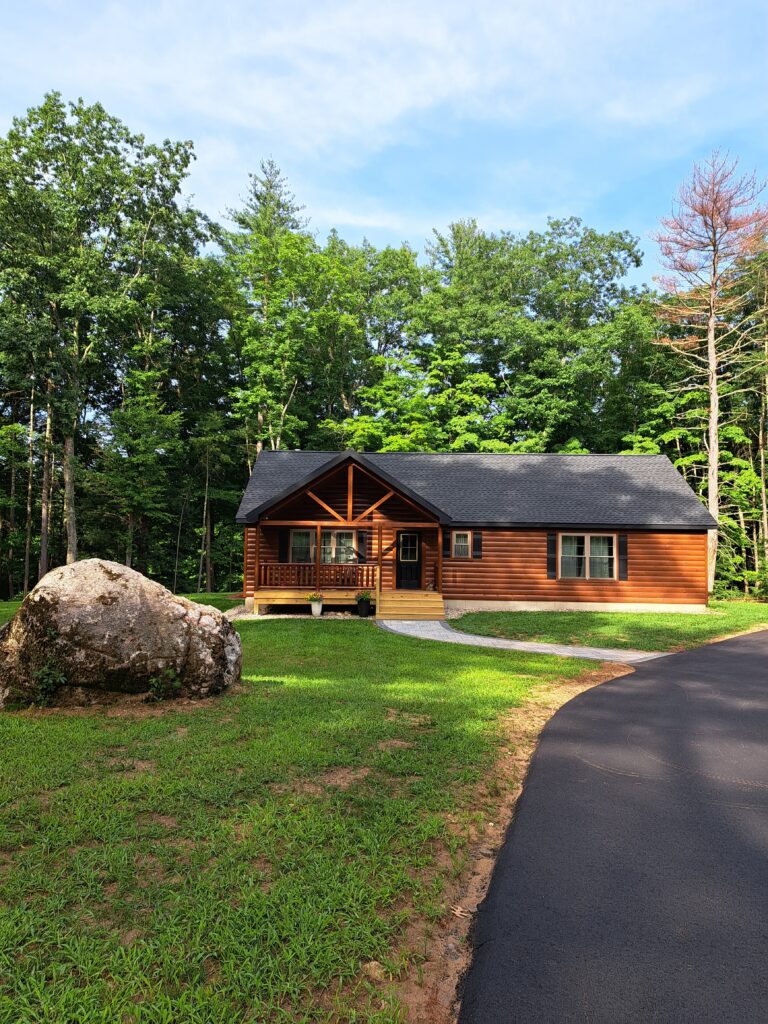 Pioneer Log Cabin in West Granby CT 1