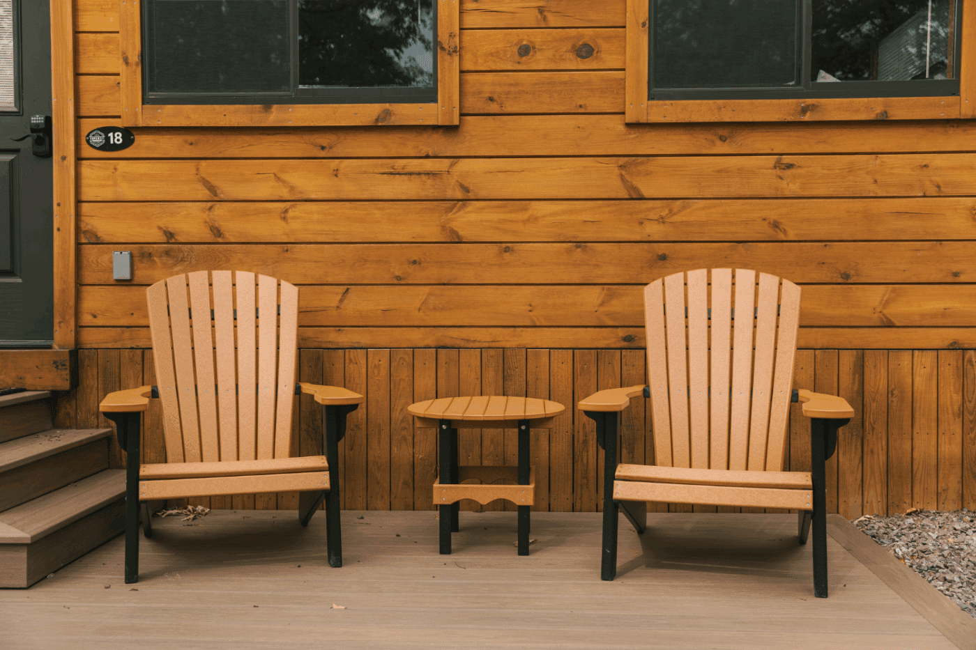 outdoor hospitality area of pinecrest park model tiny home in somerset pa