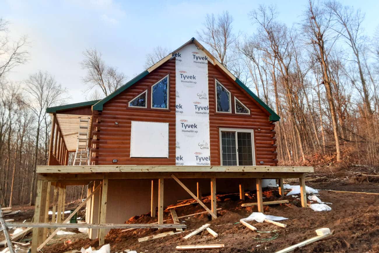 Modular Log Home in Barto PA with deck