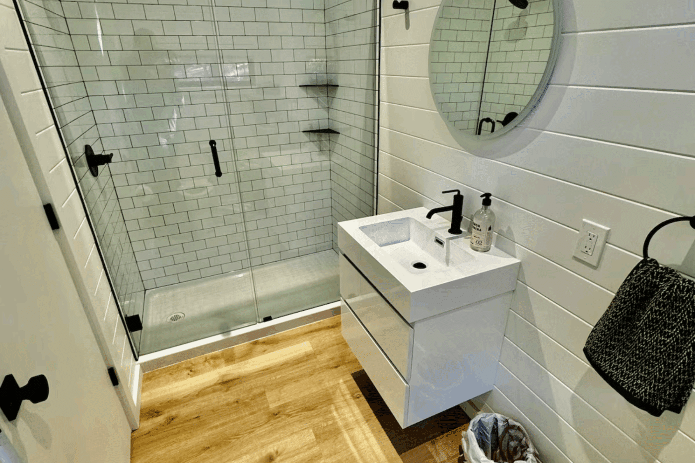 Luna Park Model wbathroom Robesonia Pa