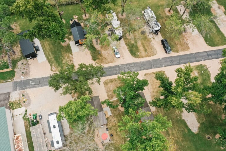 Cascade Park Model at Bull Creek RV Park, Branson, MO 3