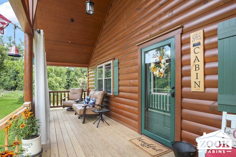 porch on Log Home in Phillipsburg NJ