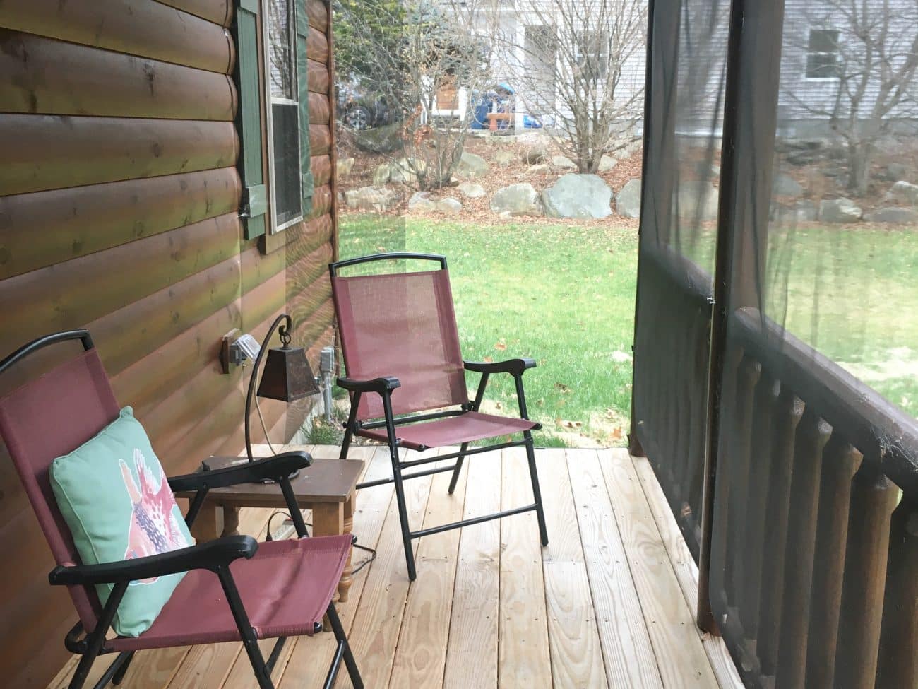 Beautiful Settler Log Cabin in Massachusetts