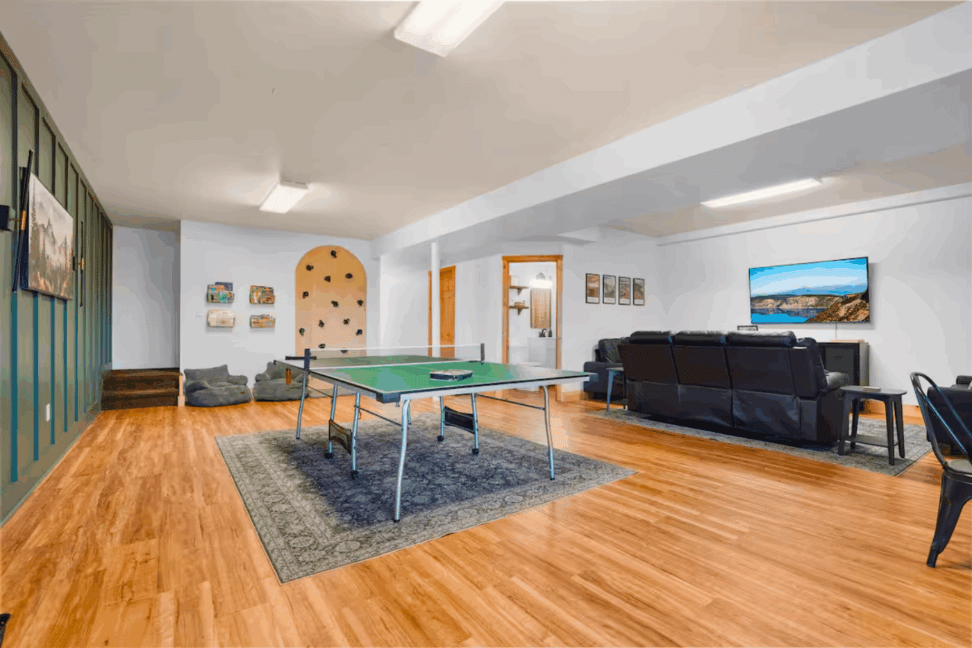 customer finished basement of mountaineer Deluxe log cabin in Warfordsburg Pa built and designed by Psy Homes