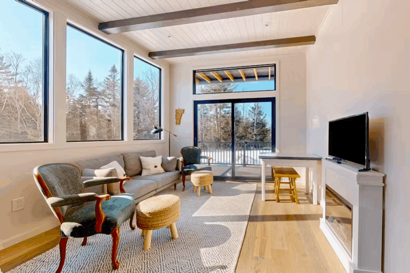 cozy living and dining room in Psy Homes built Rockwood tiny home in weston VT