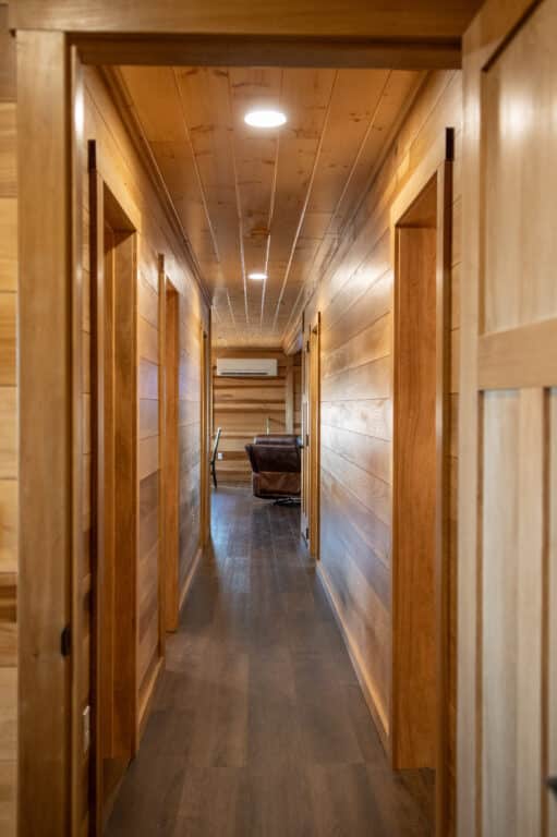 Avon Modern Cabin in Natoma, KS 5