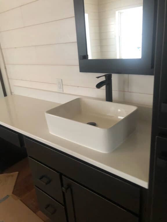 Homestead Modern Cabin in Ligonier PA 15