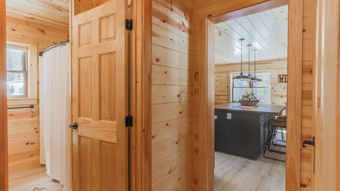 Jim Lemmer's interior of the cabin.