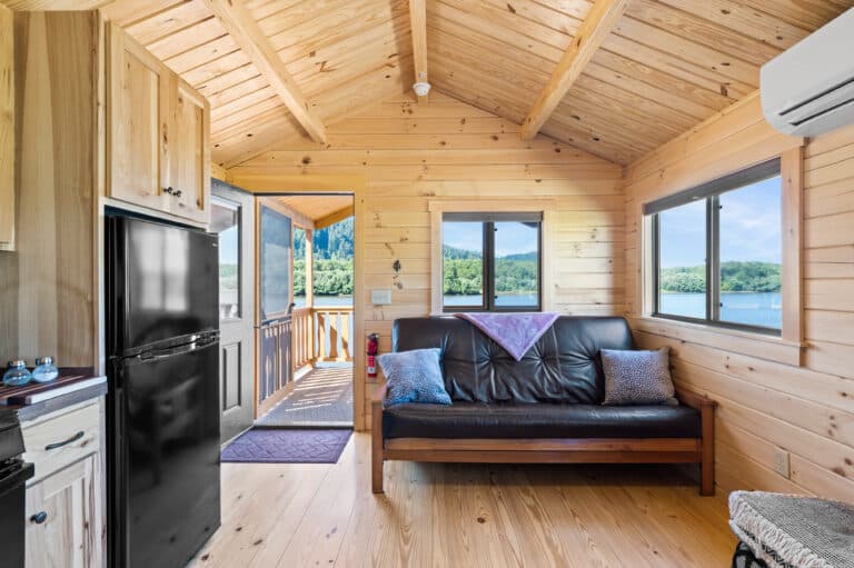 Lakeview Park Model Homes in South Klamath CA 4