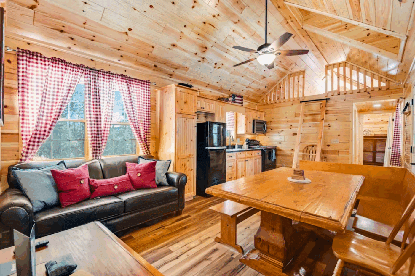 log cabin with lofted sleepign area in Colorado