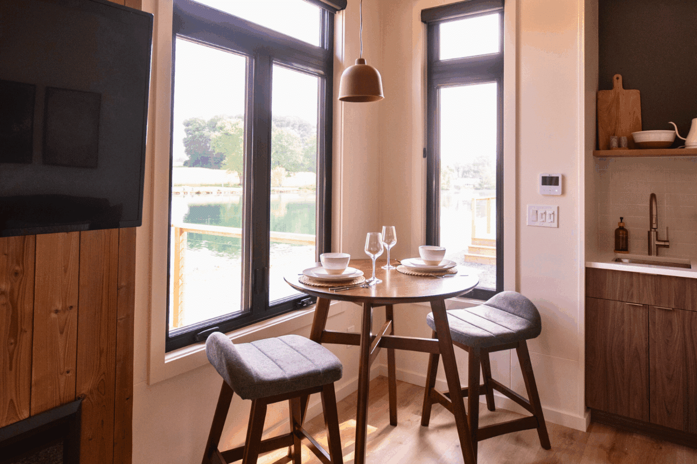dining area of zook cabins park model tiny home in New holland PA site 104