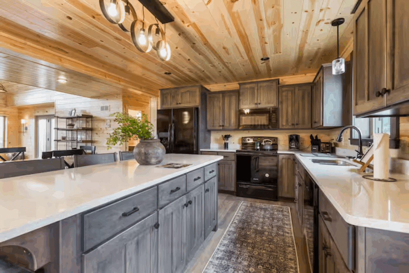 Canyon Lodge kitchen in Driggs Idaho