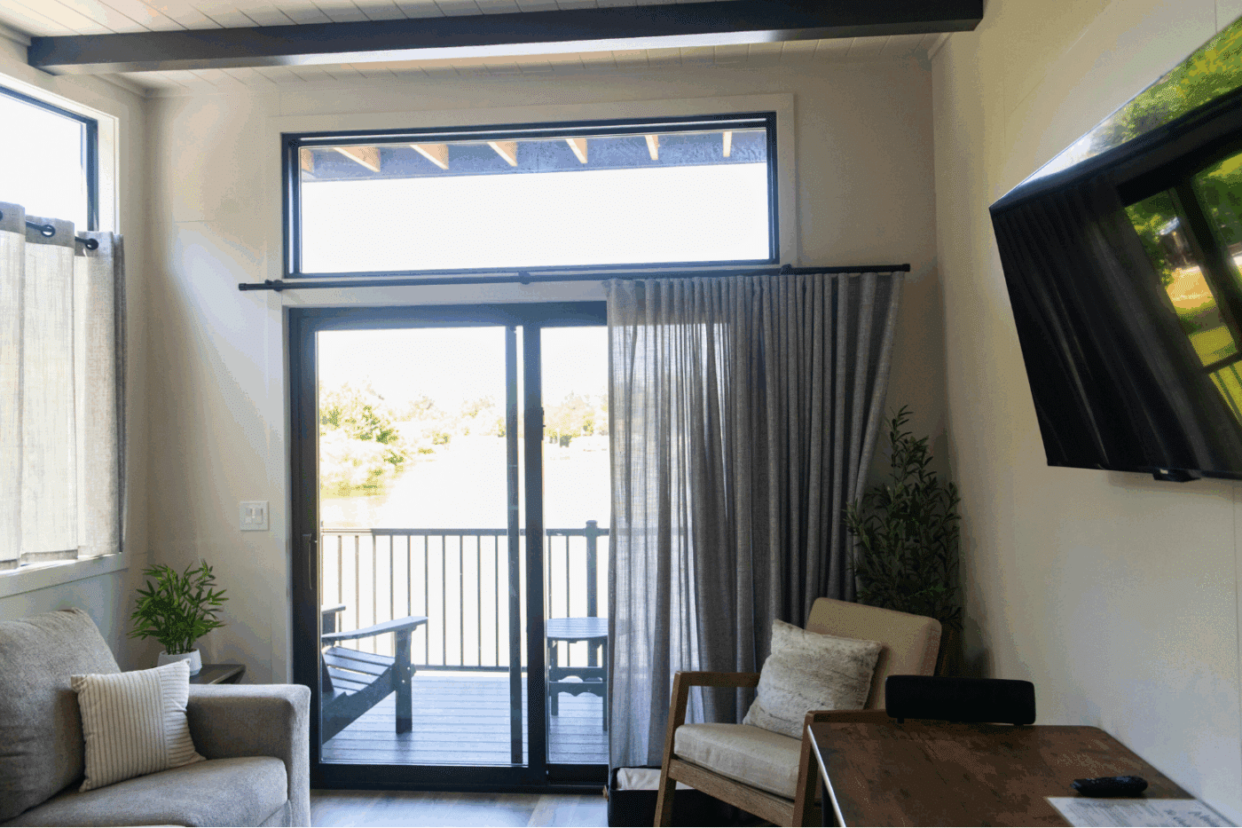 living room in New Holland locatated Psy Homes Tiny Home