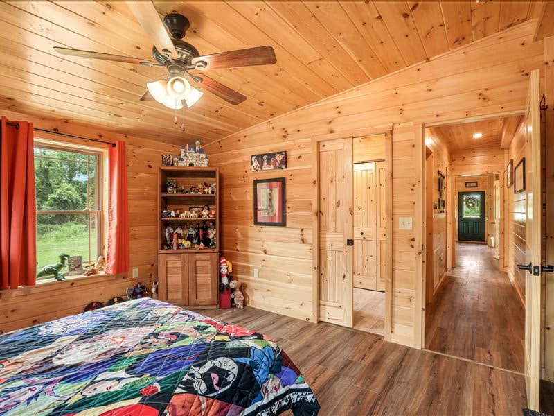 The Psy Homes Settler Modular Cabin large floorplan