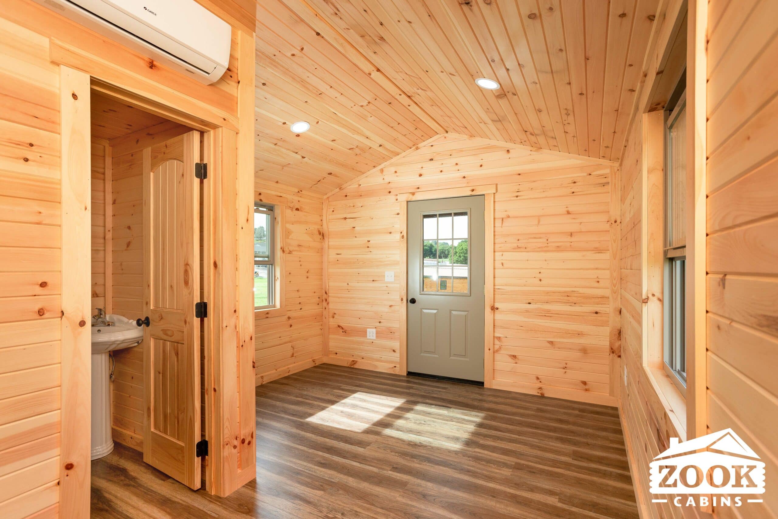 Interior park model cabin home