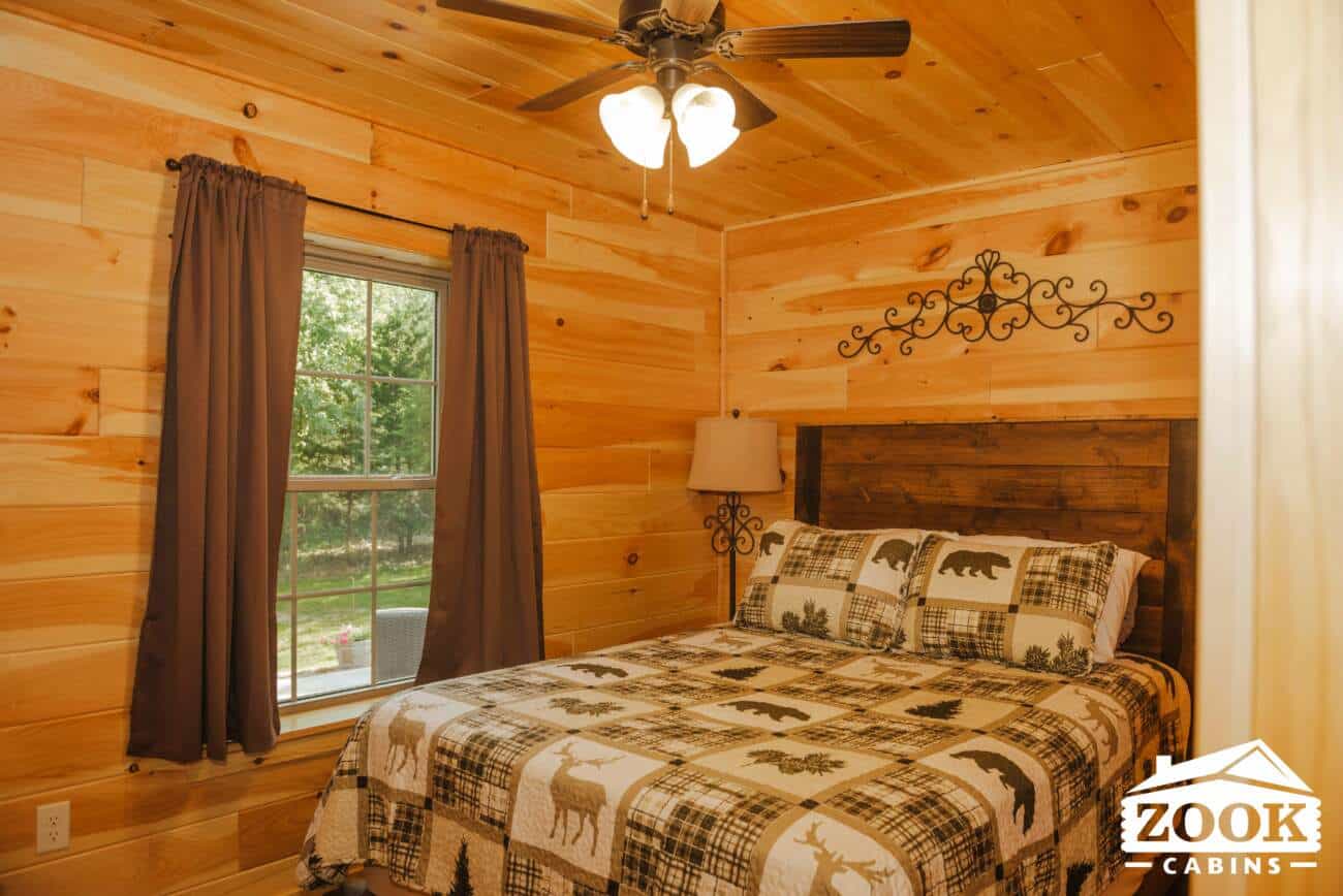 Glacier Log Home in Stroud OK bedroom1