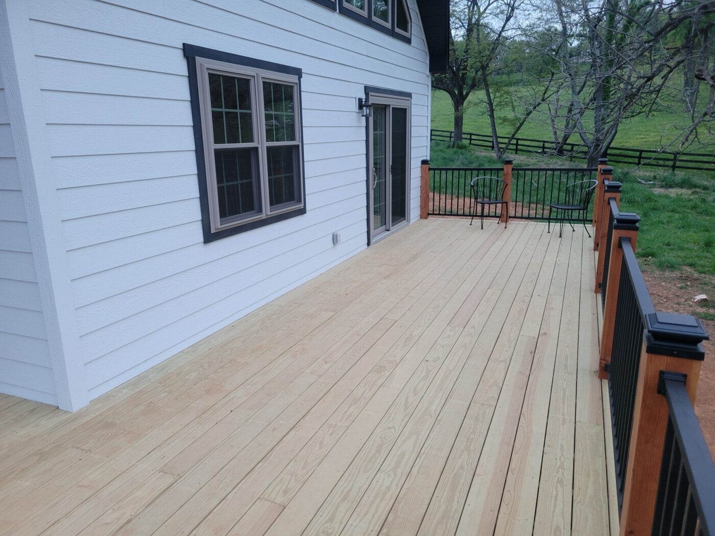 26′ x 52′ Chalet in Black Brook NY deck area