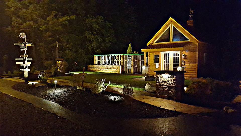 outside modular log home