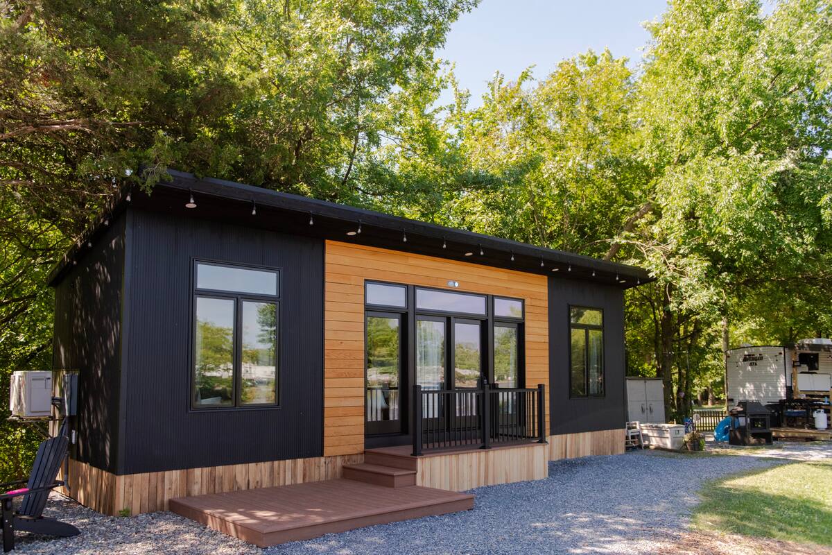 Experience a Psy Homes 160