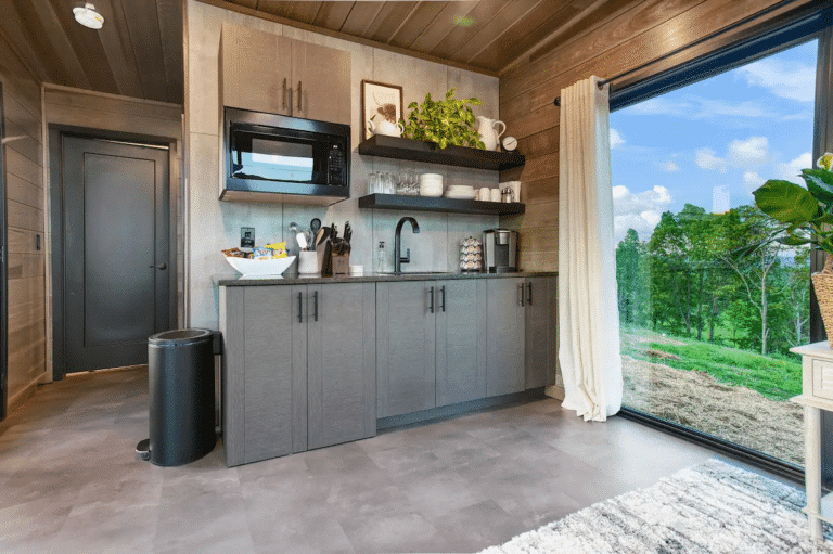 Rockwood Park Model in Augusta WV 4